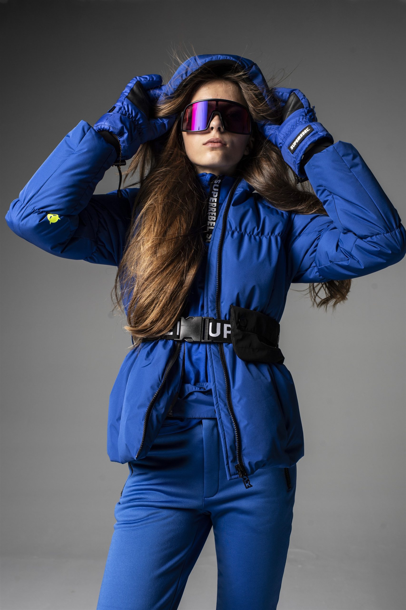 Super Rebel PUFF Krakka Skíðaúlpa með belti Fluo Kobalt - Image 3